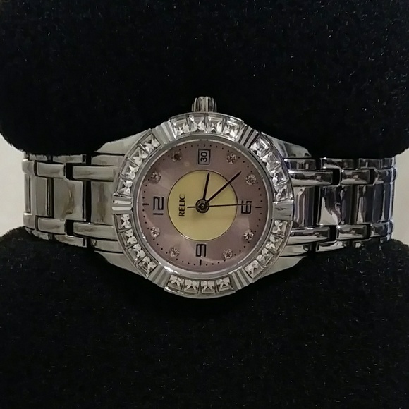 Relic by Fossil Women's Watch w/ CZ Embellishments - Picture 4 of 6